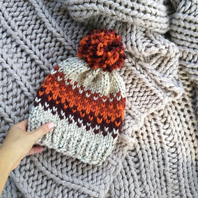 It's a fall fair isle kind of day! This new pattern for our Harvest Beanie is in the shop now😀🍁🍂🎃